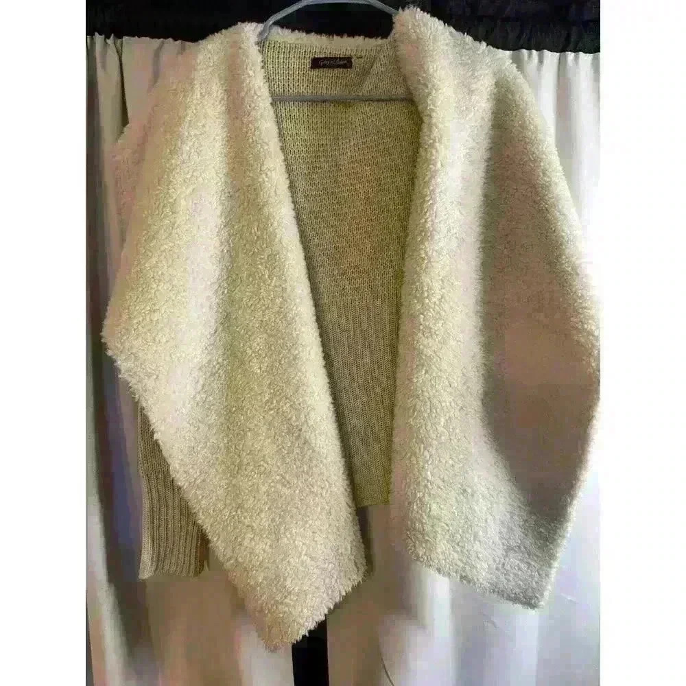 Gaby & Eden Women's Open Waterfall Front Cardigan Size Medium Cream in Color